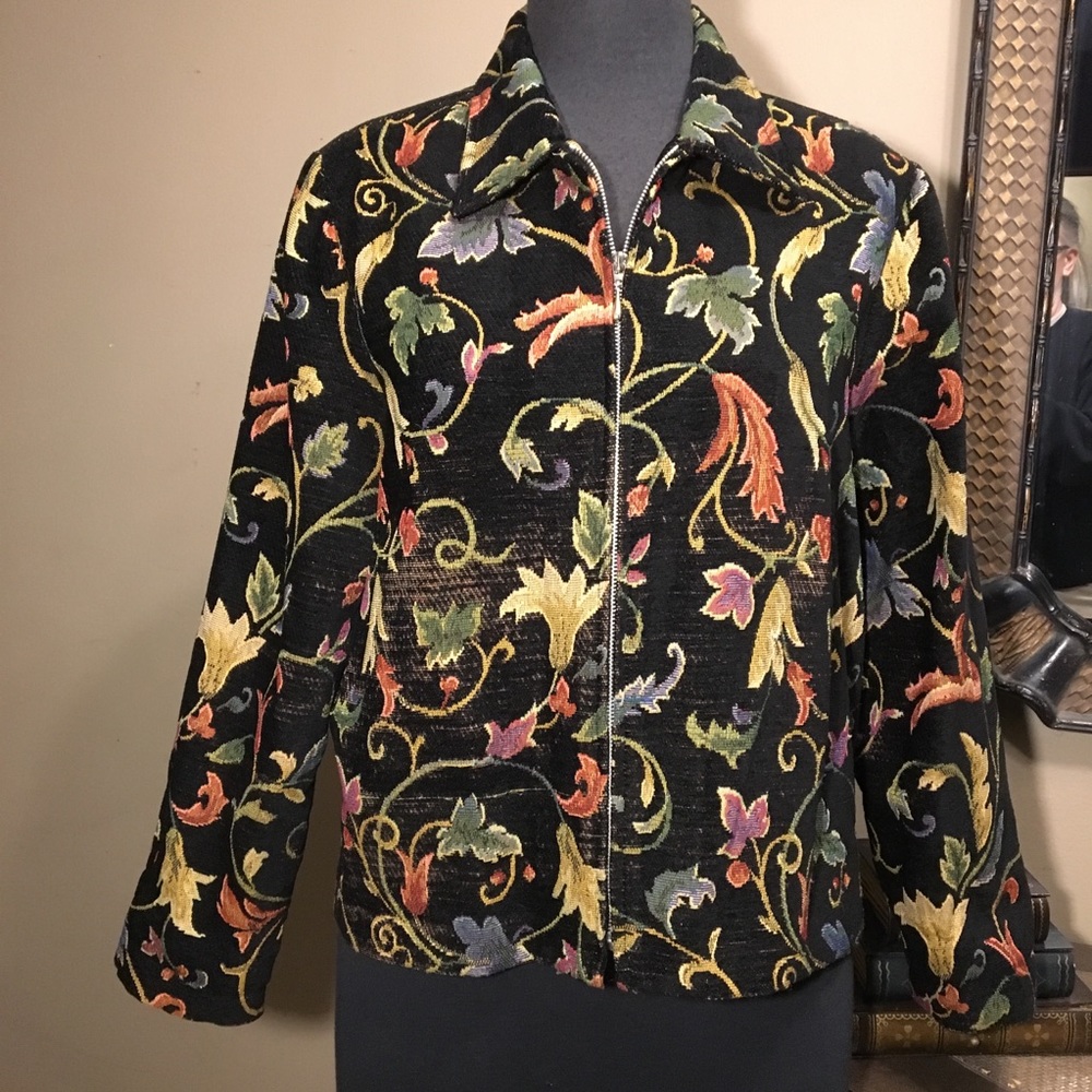 PORTRAIT DISTRESSED TAPESTRY BLAZER SIZE LARGE